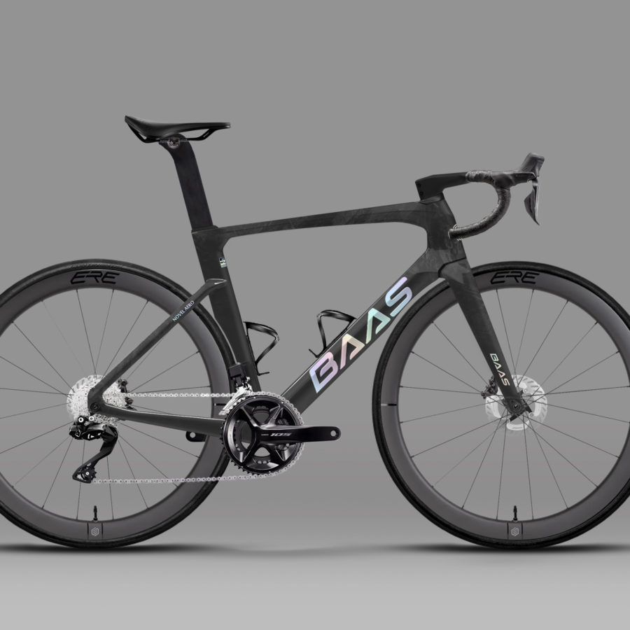 BAAS Essential Serie - Novel Aero 105 Di2 - Matte Visible Carbon + Hologram logo's